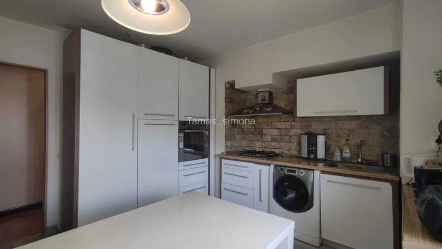 BASARABIA-BULEVARDUL BASARABIA-4 CAMERE