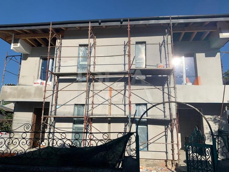 2 Duplex-uri la 8 minute distanta de mers pe jos de statia autobuzului 103 - 12