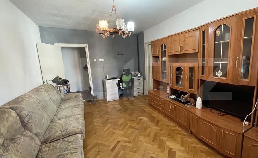 Apartament cu 2 camere decomandat, mobilat în Trivale