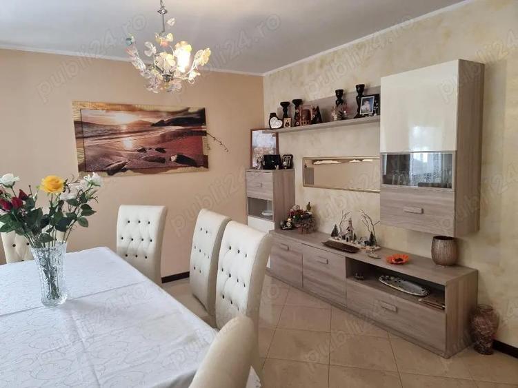 vand casa plus teren ..16 ari - 2