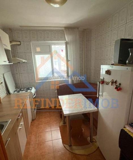 Vanzare apartament 3 camere, zona Margeanului, sector 5 Vanzare apartament 3 camere, zona Margeanului, sector 5