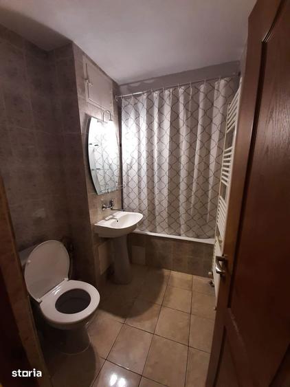 Proprietar inchiriez ap 2 camere Piata Centrala - 9