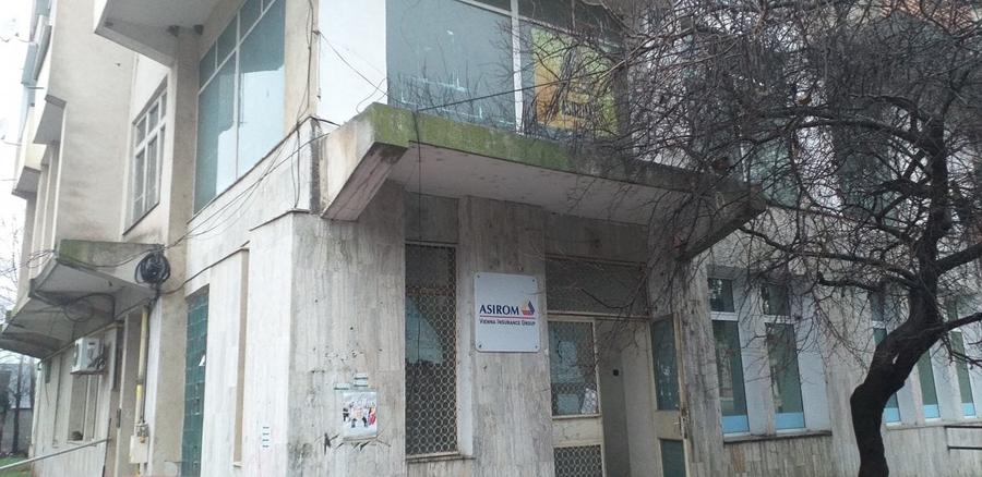 Birou, 311 mp în Central - 1