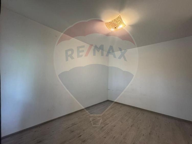 Apartament 3 cam de vânzare Drumul Taberei-metrou Valea Ialomitei - 12
