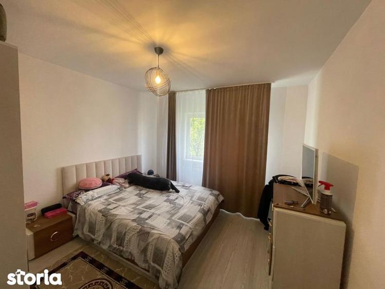 Apartament cu 3 camere în 1 Mai