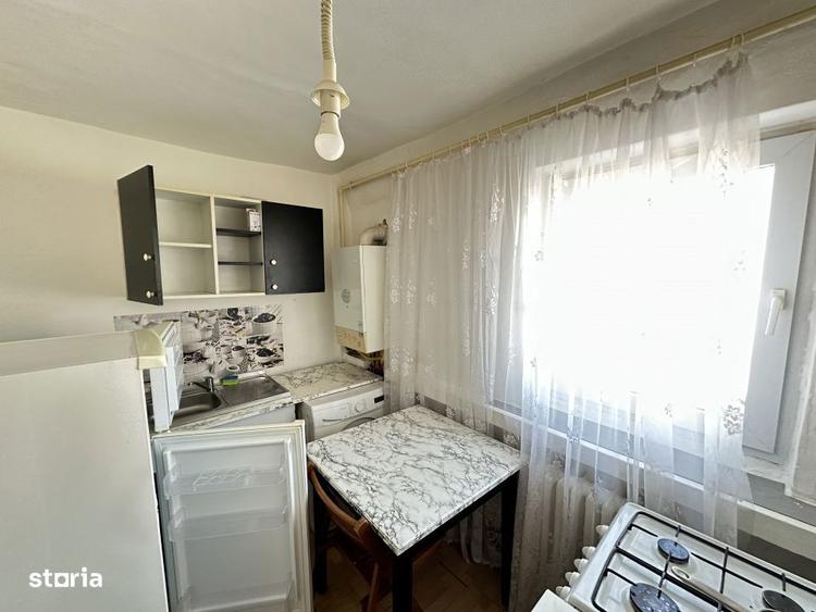 OKAZIE ! Garsoniera Spatioasa Mobilata Utilata CETATE M-uri Bulevard - 3