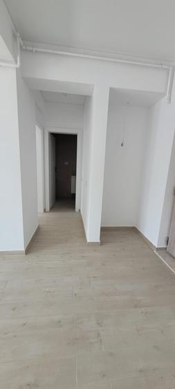 COMISION 0%  2 CAMERE  -MERAKI MAMAIA NORD -  81000 E - 5