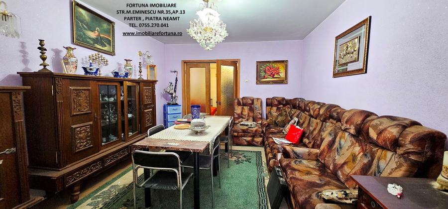 Apartament 4 camere, cu boxa, Bd.Traian, zona BCR - 1