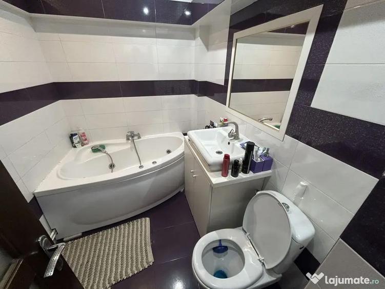 Apartament 3 camere zona Tomis II - 1
