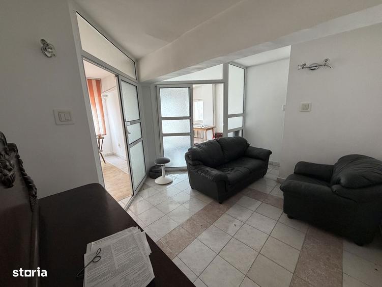 Spatiu Comercial 66 Mp Zona Centrala Langa Palatul De Justitie - 1