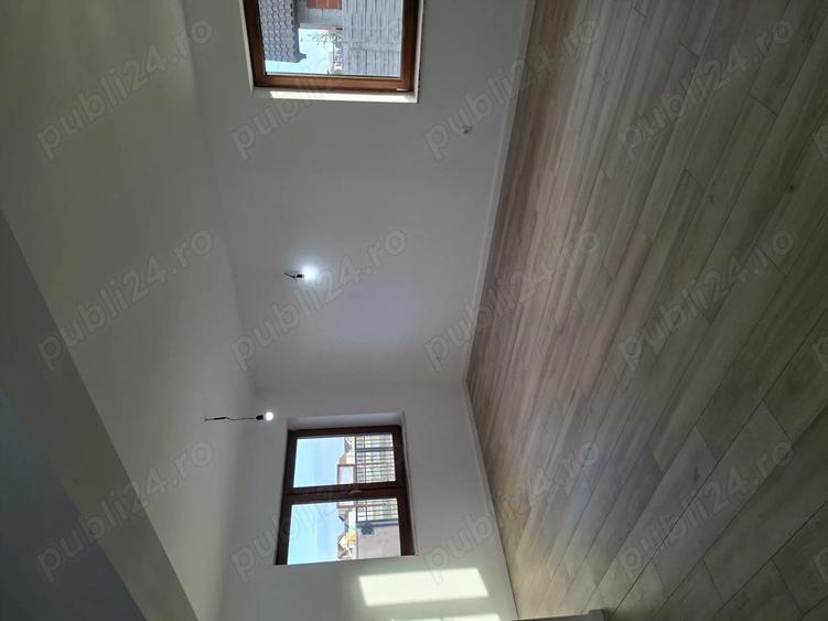 Proprietar vand casa noua in Nojorid - 11