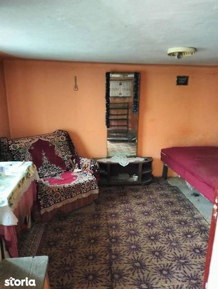 Casa de vanzare cu teren. - 9