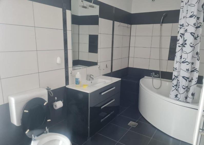 Vila 5 camere in comuna Berceni zona centrala - 11