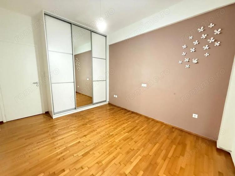 Spatiu comercial de inchiriat in zona Unirii in apropiere de metrou - 5