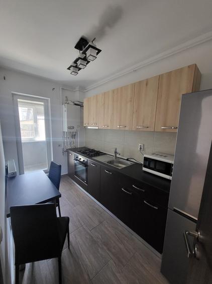 Garsoniera de inchiriat –Dotari: - TV + Internet Digi – gata de utilizat - 7