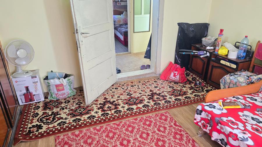 Casă individuală cu 2 camere cu Canalizare în Viile Noi