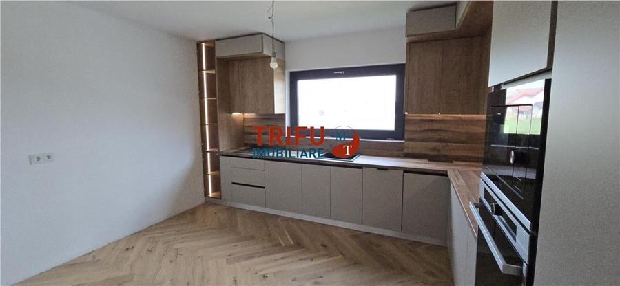 Casă nouă în Ighiu cu 5 camere și garaj - 9