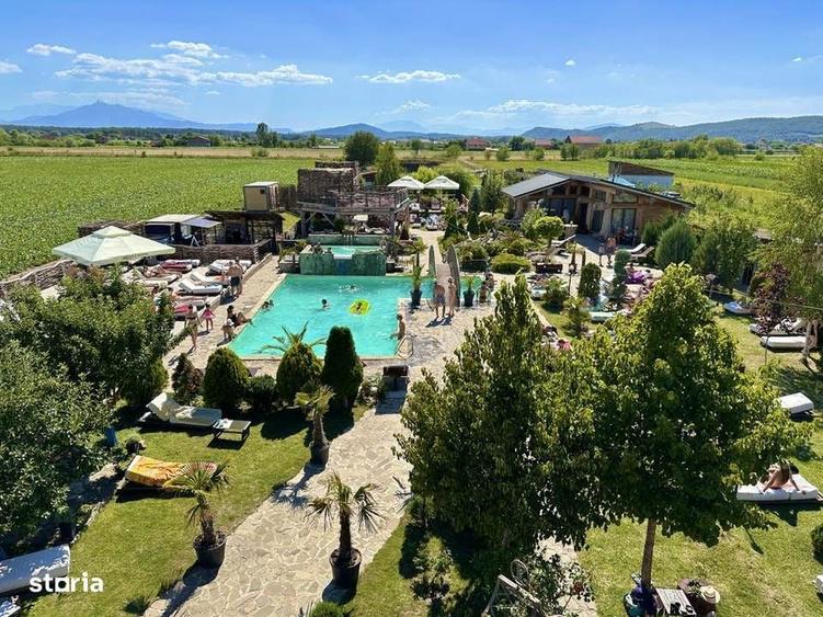 Complex K Tribute piscina, bar, business la cheie Podu Oltului - 4