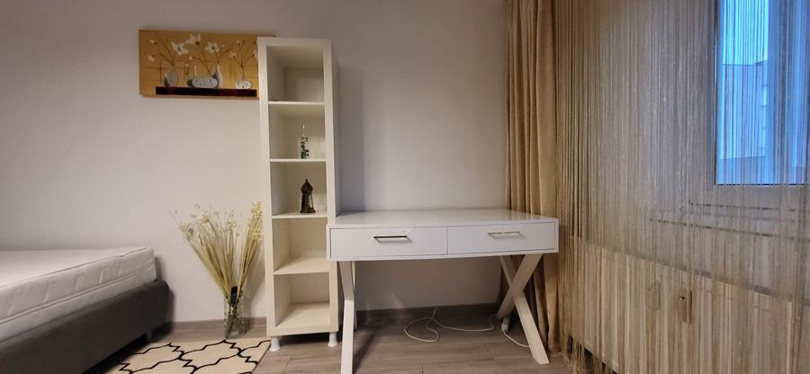 Mall Vitan, garsoniera, moderna, spatioasa, bloc mixt, libera - 5