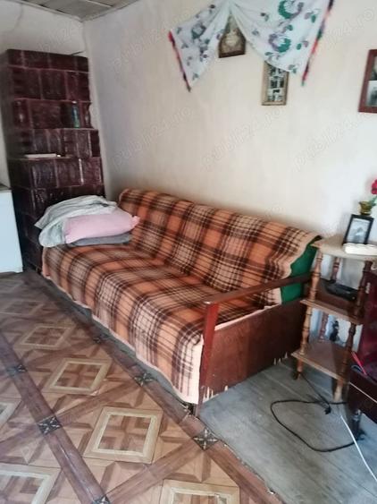 Casa cu anexe ?i teren - 2