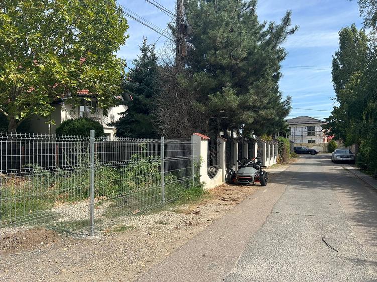 Teren in vecinatatea padurii, toate utilitatile , acces asfaltat - 2