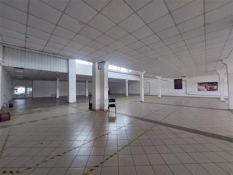 Hala de inchiriat in apropiere de aeroport - 4