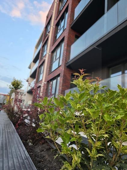 Apartament premium 75 mp utili cu parcare subterana si boxa Central - 9