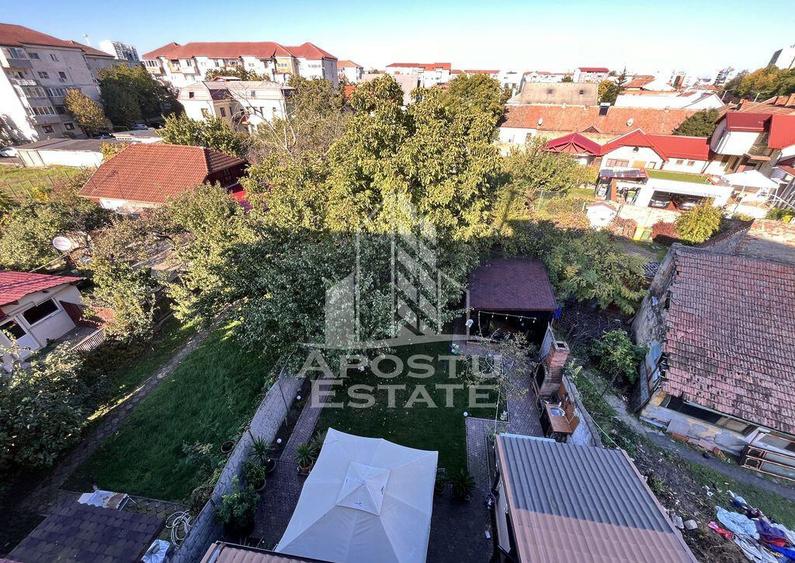 Pensiune in functiune, 12 camere plus un apartament, zona... - 3