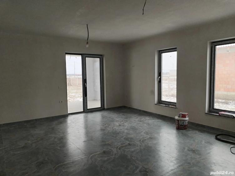 Casa de vanzare in Alparea - 8