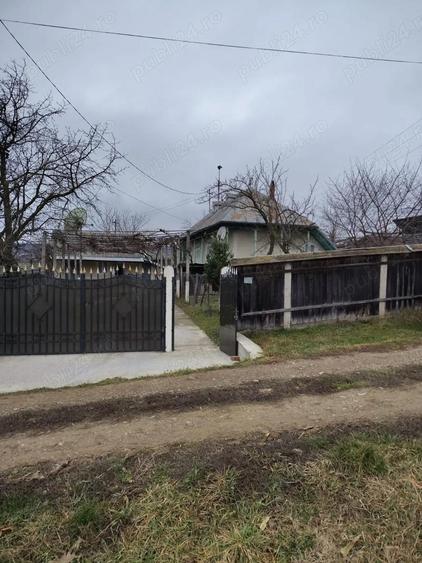 Casa + teren de vanzare Silistea, Romani (total 1363 mp) - pret 22000 euro - 5