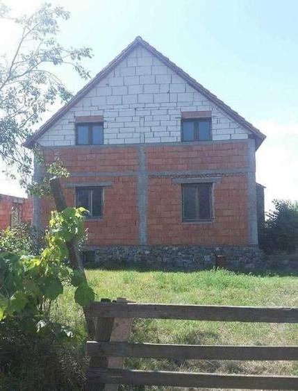 Casa de vanzare Cuvin (Arad) - 1