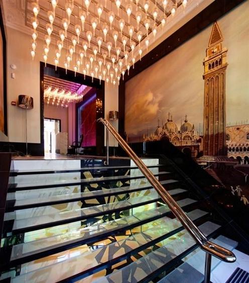 Cladire de birouri si teren de vanzare - 3