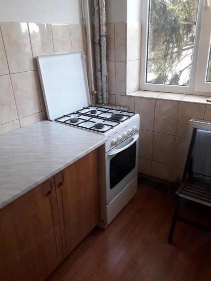 Garsoniera Brasov de inchiriat - 2