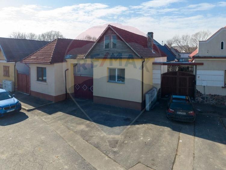 Oportunitate: casă la preț de apartament in Cristian - 16