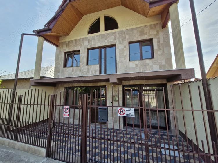 Casa Vila noua, 7 camere, 264mp, teren 1707 mp Calea Timisoarei - 1