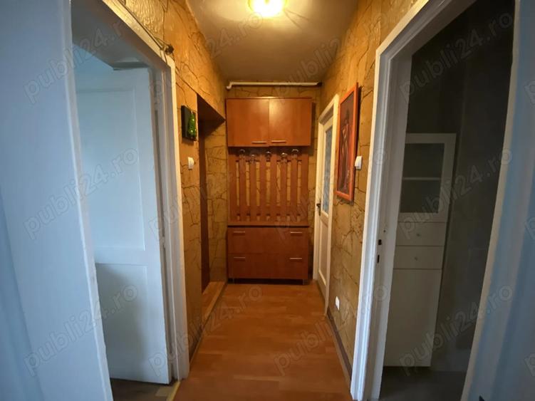 Proprietar vand apartament 2 camere - 4