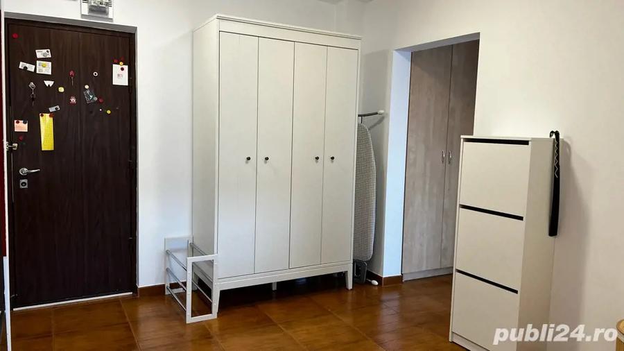 inchiriez apartamenr 2 camere Favorit - 1 min de metrou - 2