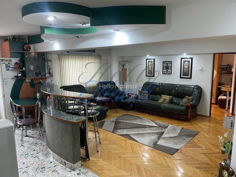 Apartament 4 camere , 90 MP+Parcare, Zona Manastur, Cluj