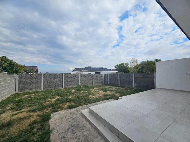 Duplex pe parter. Vatra veche a satului. Disponibil imediat - 6