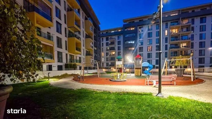Apartament cu 3 camere decomandat în Aviației
