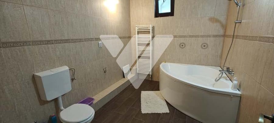 Casa individuala mobilata 6 camere si teren de 500 mp in Talmaciu - 11