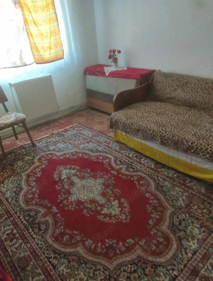 Inchiriez apartament 3 camere - 2