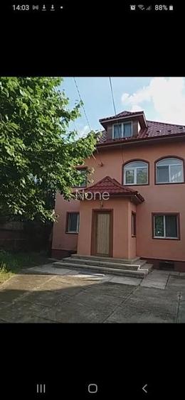 Casă cu 6 camere în Mihăilești