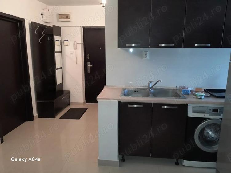 3 camere de inchiriat pentru locuire, proprietar UNIRII 670 euro colaborez cu agen?ii imobiliare - 3