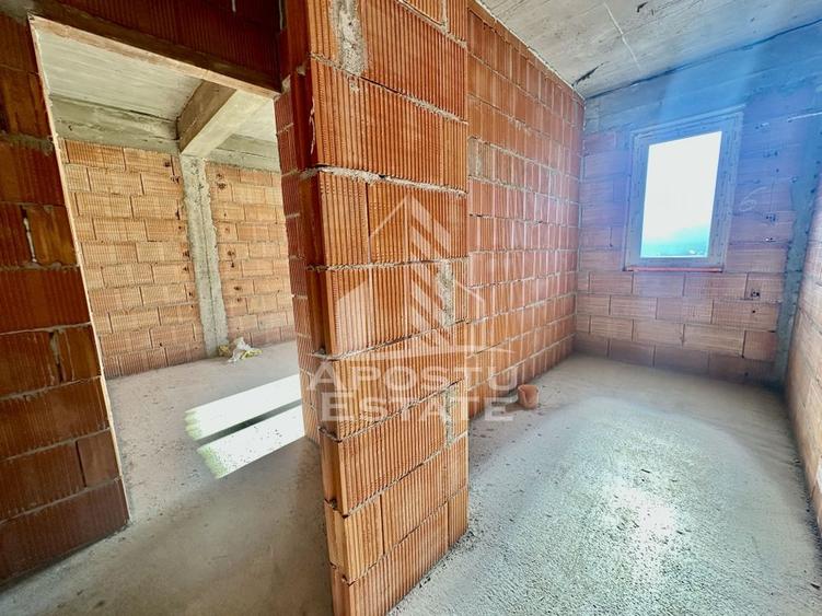 Casa individuala cu 4 camere, bucatarie inchisa, zona Planetelor - 10