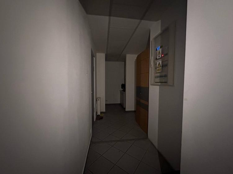 Spațiu comercial de închiriat în Trivale - 233mp - 14