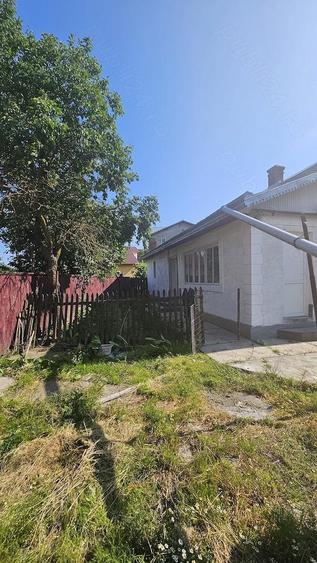 Casa de vanzare Patrau?i - 1