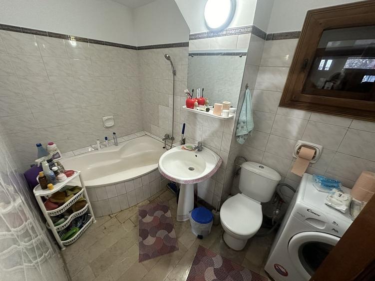 Casa / Vila zona Penny Agigea - 8