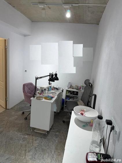 Ichiriez spatiu birou - 8