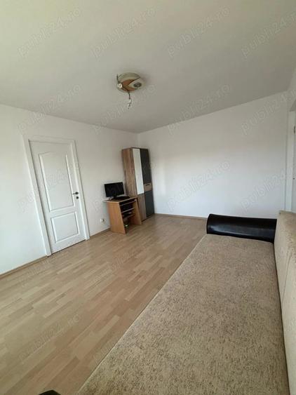 Persoana fizica, vand apartament 2 camere pe Calea Bucure?ti - 2